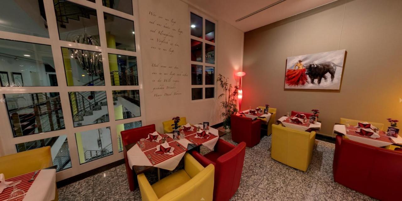Business-Hotel Artes Chemnitz Dış mekan fotoğraf